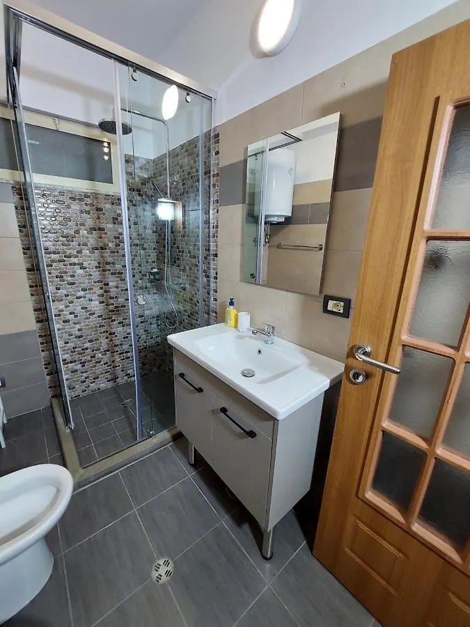 Vila Tafa Apartments Ap3 Tirana